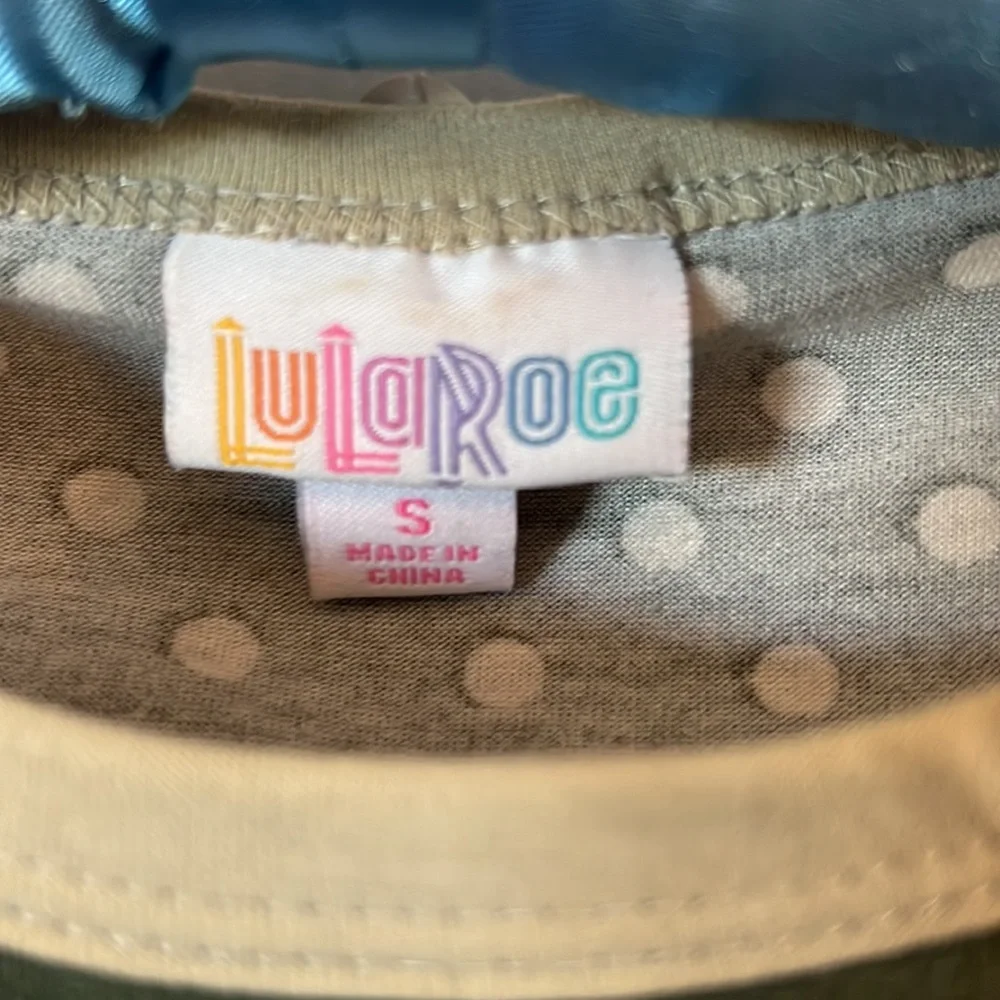 Lularoe Randy t - Picture 3 of 3